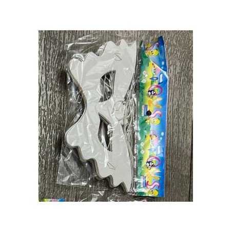 Set of 6 White Party Masks – Glossy Finish